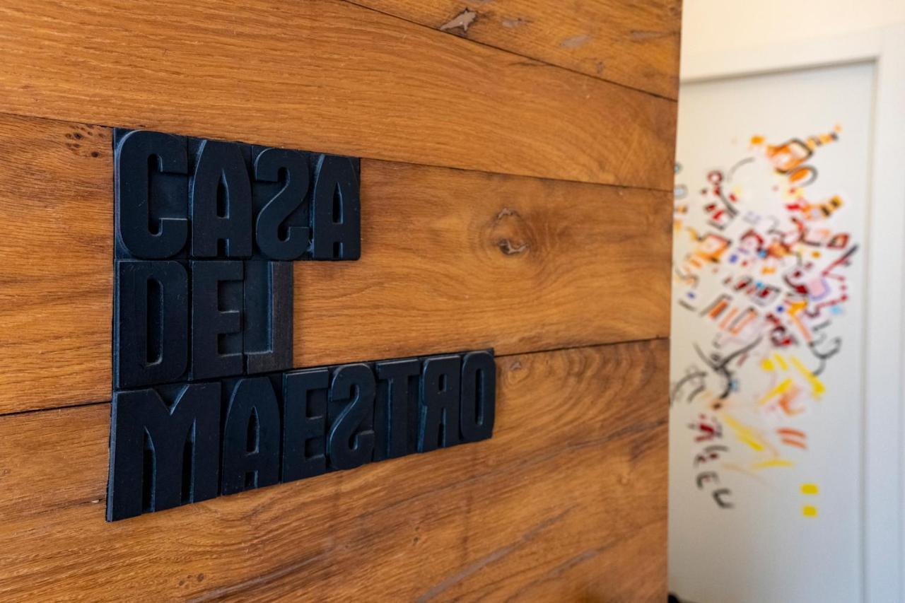 Casa Del Maestro-Appartamenti D'Arte Dogliani Luaran gambar