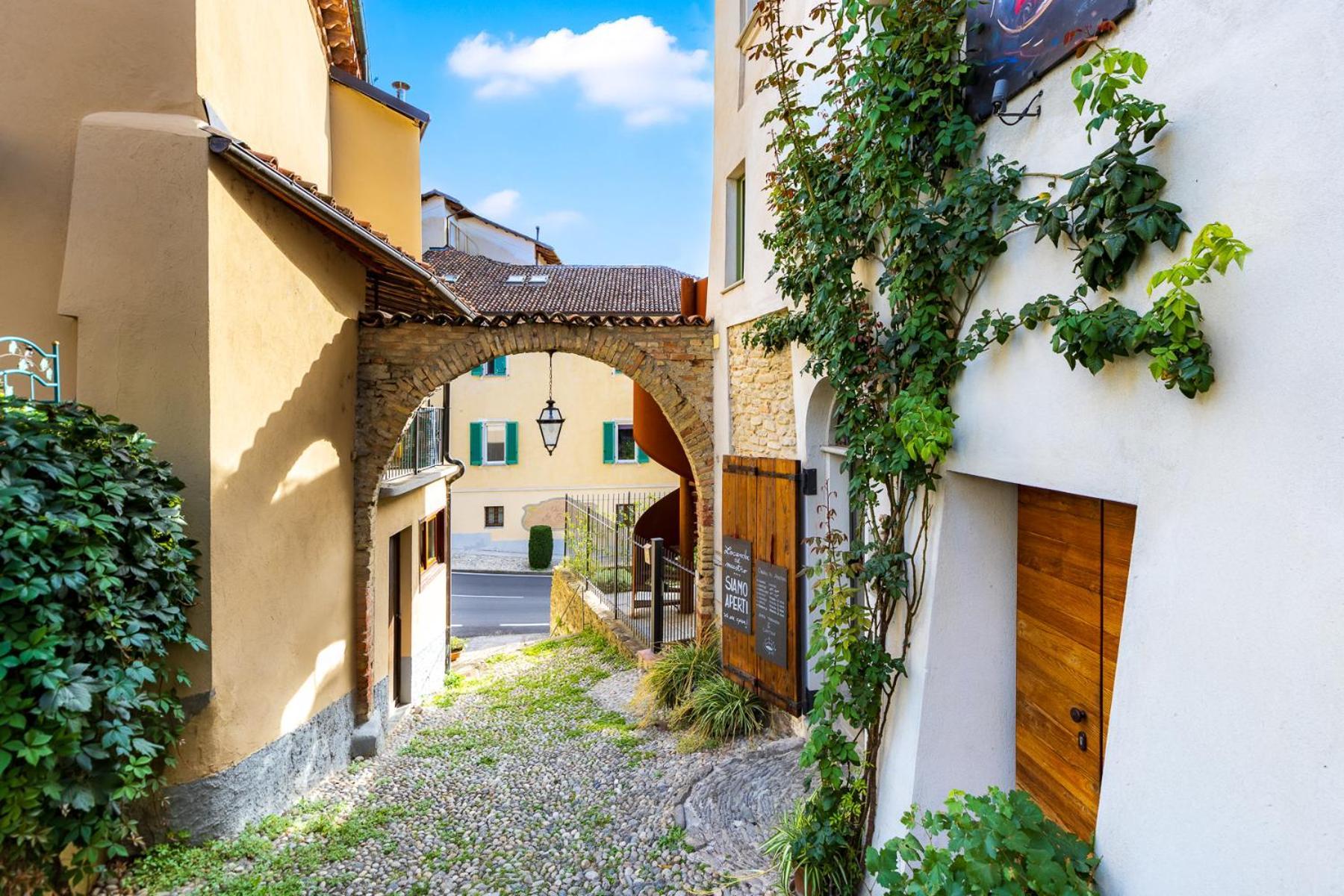 Casa Del Maestro-Appartamenti D'Arte Dogliani Luaran gambar